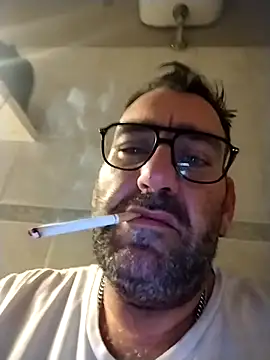 Snapshot of Hardasanut chatting on November 2025 09:58:01 PM Hardasanut online show from November 2025 09:58:01 PM