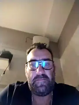 Snapshot of Hardasanut chatting on November 2025 09:19:01 PM Hardasanut online show from November 2025 09:19:01 PM