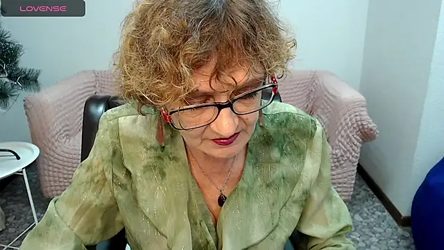 SexyGrandma  online show from February 2025 07:47:01 AM