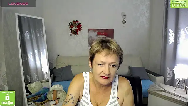 SexyGrandma  online show from September 2025 05:14:02 PM