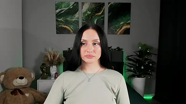 EmiliaBeynard online show from January 2025 04:35:01 PM