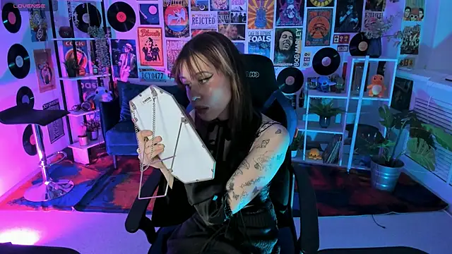 Snapshot of MisaPage chatting on February 2025 06:11:01 PM MisaPage online show from February 2025 06:11:01 PM