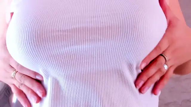 Shanntal  online show from March 2026 07:08:01 PM