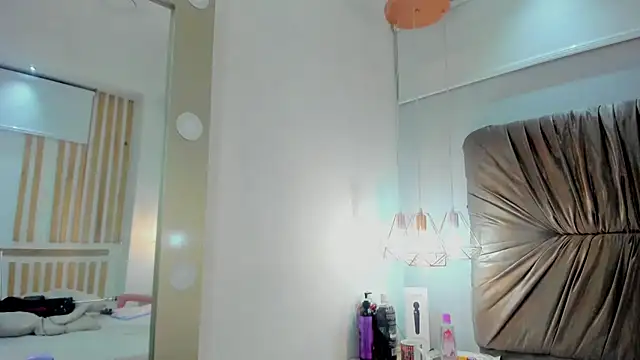 zoe taylorr1 online show from March 2025 04:17:02 AM