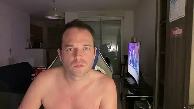 Funnyjul31 online show from March 2025 06:33:02 PM