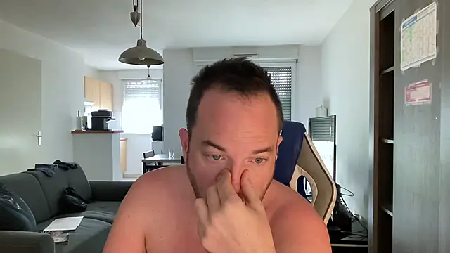 Funnyjul31 online show from March 2025 09:41:01 AM