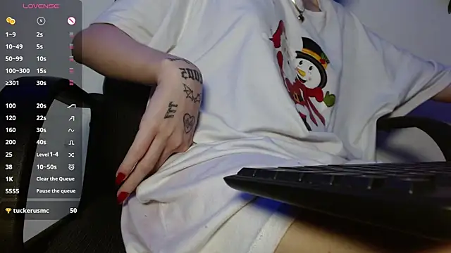 Luna-Naughty online show from January 2026 06:34:02 PM