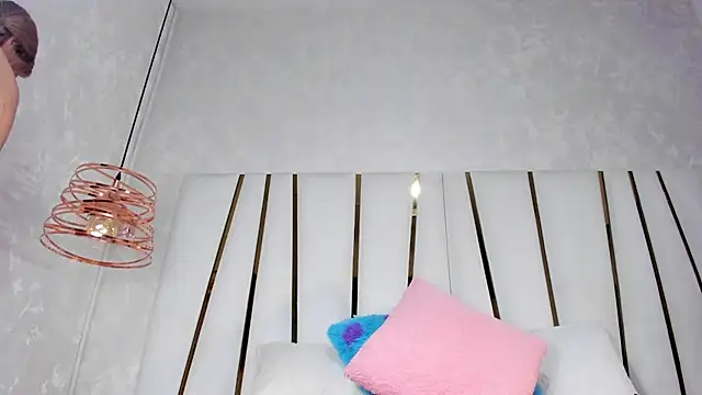 Snapshot of violet_gray_ chatting on March 2025 11:25:02 AM violet gray online show from March 2025 11:25:02 AM