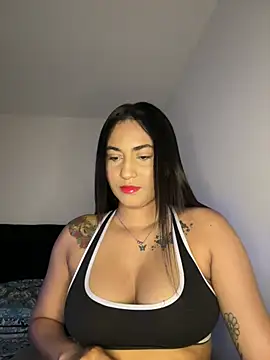 mari pauli x online show from February 2025 04:15:01 AM