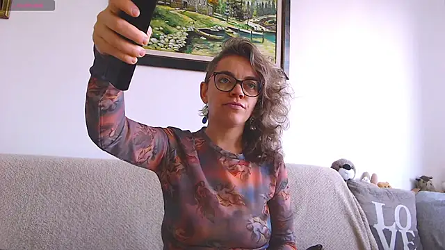 Ju-Hot online show from March 2025 03:37:02 PM