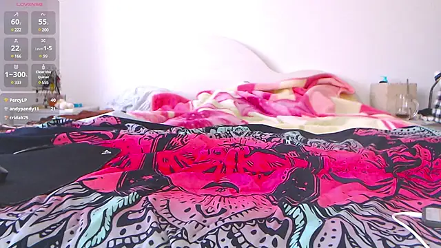 Ju-Hot online show from March 2025 04:37:02 PM