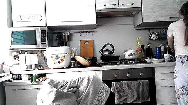 Snapshot of Misssweet_s chatting on February 2025 07:01:02 AM Misssweet s online show from February 2025 07:01:02 AM