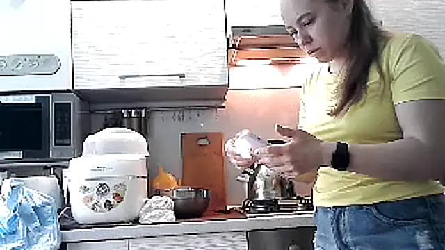 Snapshot of Misssweet_s chatting on March 2025 08:13:01 AM Misssweet s online show from March 2025 08:13:01 AM