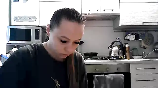 Snapshot of Misssweet_s chatting on March 2025 05:16:01 AM Misssweet s online show from March 2025 05:16:01 AM