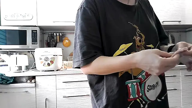 Snapshot of Misssweet_s chatting on March 2025 05:16:01 AM Misssweet s online show from March 2025 05:16:01 AM