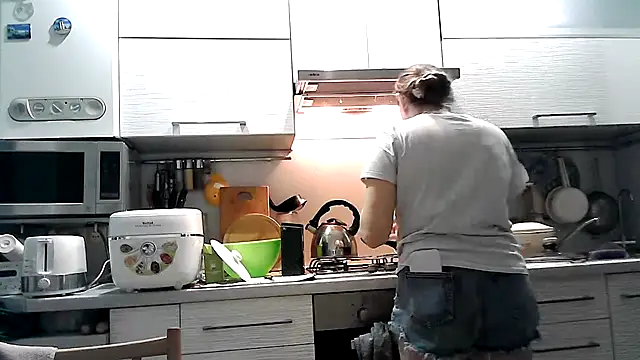 Snapshot of Misssweet_s chatting on March 2025 07:05:01 PM Misssweet s online show from March 2025 07:05:01 PM