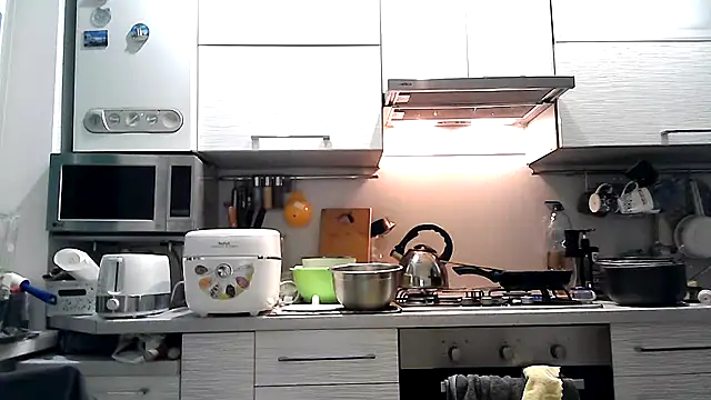 Snapshot of Misssweet_s chatting on March 2025 06:44:02 PM Misssweet s online show from March 2025 06:44:02 PM