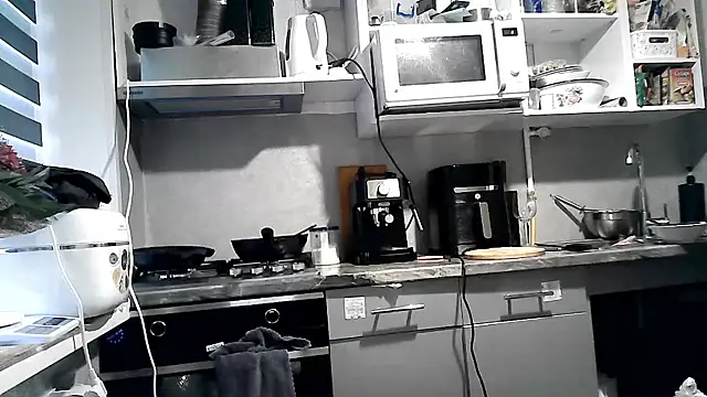 Snapshot of Misssweet_s chatting on September 2025 05:18:01 AM Misssweet s online show from September 2025 05:18:01 AM