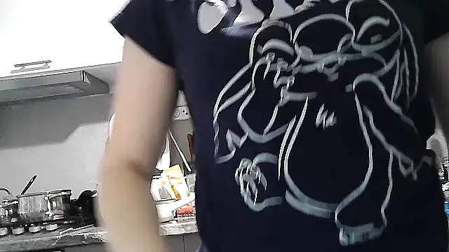 Snapshot of Misssweet_s chatting on October 2025 02:15:01 PM Misssweet s online show from October 2025 02:15:01 PM