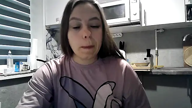 Snapshot of Misssweet_s chatting on October 2025 04:34:02 AM Misssweet s online show from October 2025 04:34:02 AM