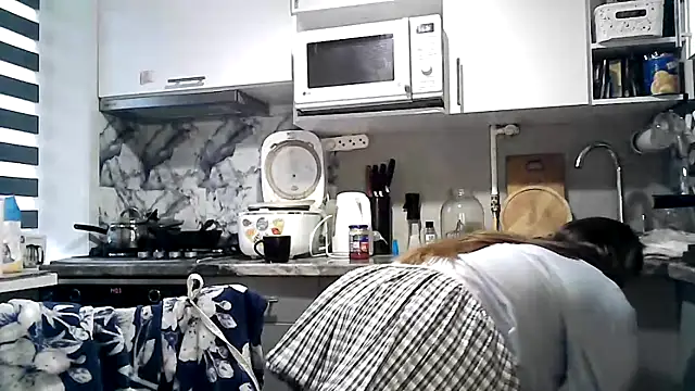 Snapshot of Misssweet_s chatting on October 2025 07:12:01 AM Misssweet s online show from October 2025 07:12:01 AM