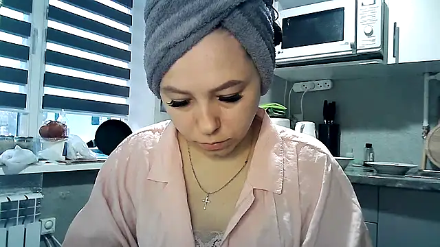 Snapshot of Misssweet_s chatting on November 2025 06:02:02 AM Misssweet s online show from November 2025 06:02:02 AM