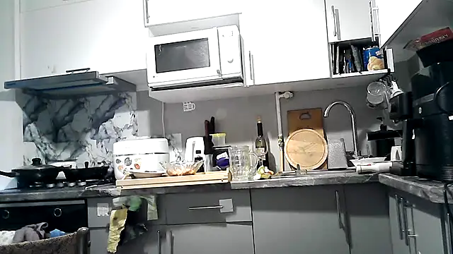 Snapshot of Misssweet_s chatting on November 2025 05:13:02 AM Misssweet s online show from November 2025 05:13:02 AM