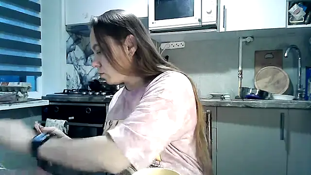 Snapshot of Misssweet_s chatting on November 2025 05:18:02 AM Misssweet s online show from November 2025 05:18:02 AM