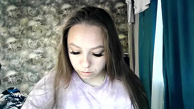 Snapshot of Misssweet_s chatting on June 2026 04:15:01 AM Misssweet s online show from June 2026 04:15:01 AM