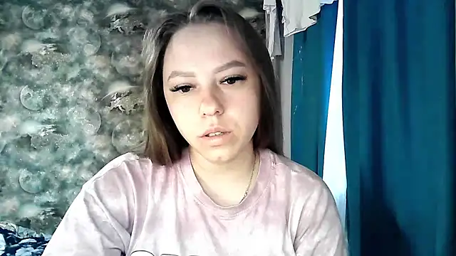 Snapshot of Misssweet_s chatting on June 2026 04:08:01 AM Misssweet s online show from June 2026 04:08:01 AM