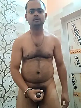 guavam65 online show from May 2026 03:38:02 PM