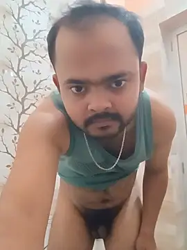 guavam65 online show from May 2026 03:40:01 PM