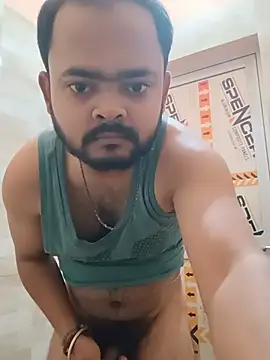guavam65 online show from June 2026 07:18:02 PM