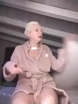 divinaerotica online show from March 2025 05:18:02 PM