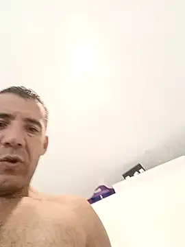 Snapshot of juanignacioargentino chatting on September 2025 03:45:01 PM juanignacioargentino online show from September 2025 03:45:01 PM