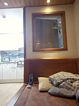 Tyyyggjju online show from November 2025 08:17:02 AM