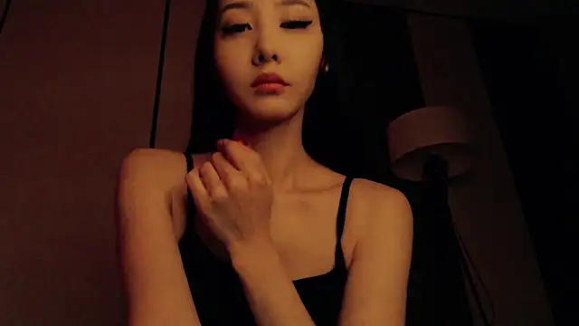 Fudzik0 online show from April 2026 05:25:01 AM