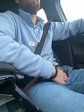 bullyboyy online show from February 2025 04:10:02 PM