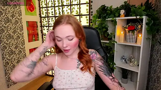 Maya Light online show from March 2025 01:37:02 AM