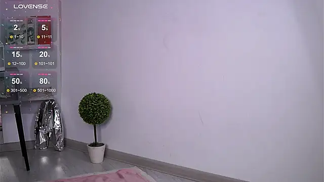 Snapshot of Flirtyy_eve chatting on March 2025 04:19:01 AM Flirtyy eve online show from March 2025 04:19:01 AM