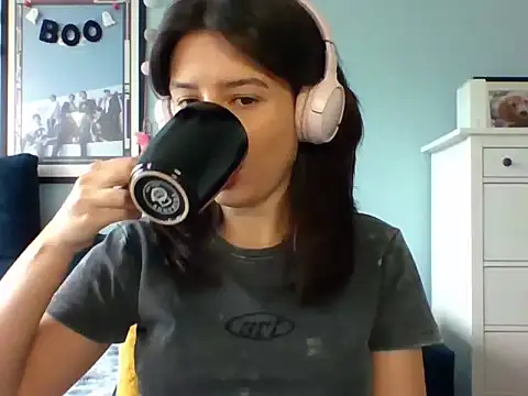 LariceSexy online show from October 2025 12:08:02 PM