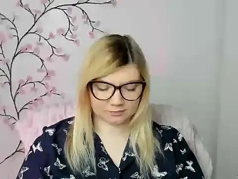 Lola moree online show from December 2025 12:43:01 PM