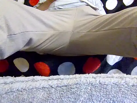 lebaneeseguy online show from December 2025 07:51:01 PM