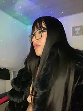 Melody rousse  online show from February 2025 10:25:01 PM