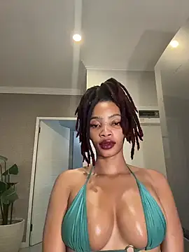 ZinaFreak online show from October 2025 07:20:01 PM