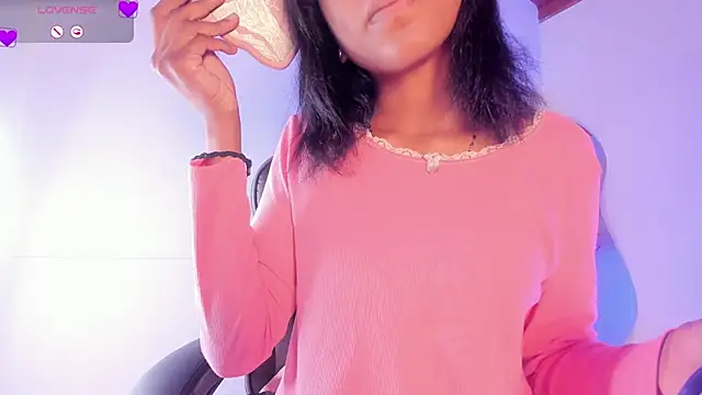 Zaira Rose  online show from September 2025 12:48:01 PM