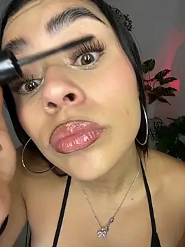 Snapshot of meli_ortiz_ chatting on November 2025 03:24:02 PM meli ortiz online show from November 2025 03:24:02 PM