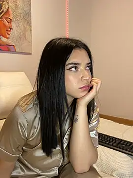 eileensophi online show from March 2025 09:07:02 AM