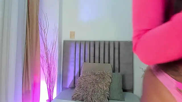 RebecaSanderss online show from February 2025 11:43:02 AM