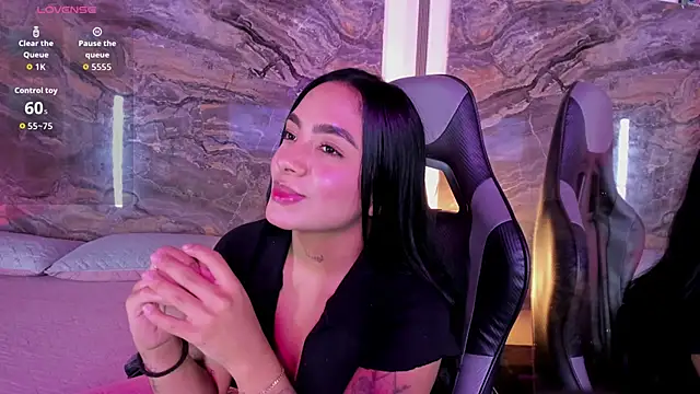 Snapshot of Estefy_gomez09 chatting on May 2026 01:38:02 PM Estefy gomez09 online show from May 2026 01:38:02 PM